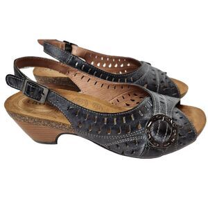 Taos Slinger Sandals Women’s Size 6 Graphite Leather w/ Box